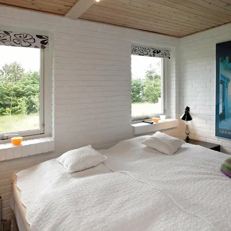 Ferienhaus Two-bedroom Holiday In 14
